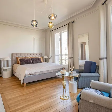 Luxury Flat Eiffel View 3br 7 Guests Apartment *