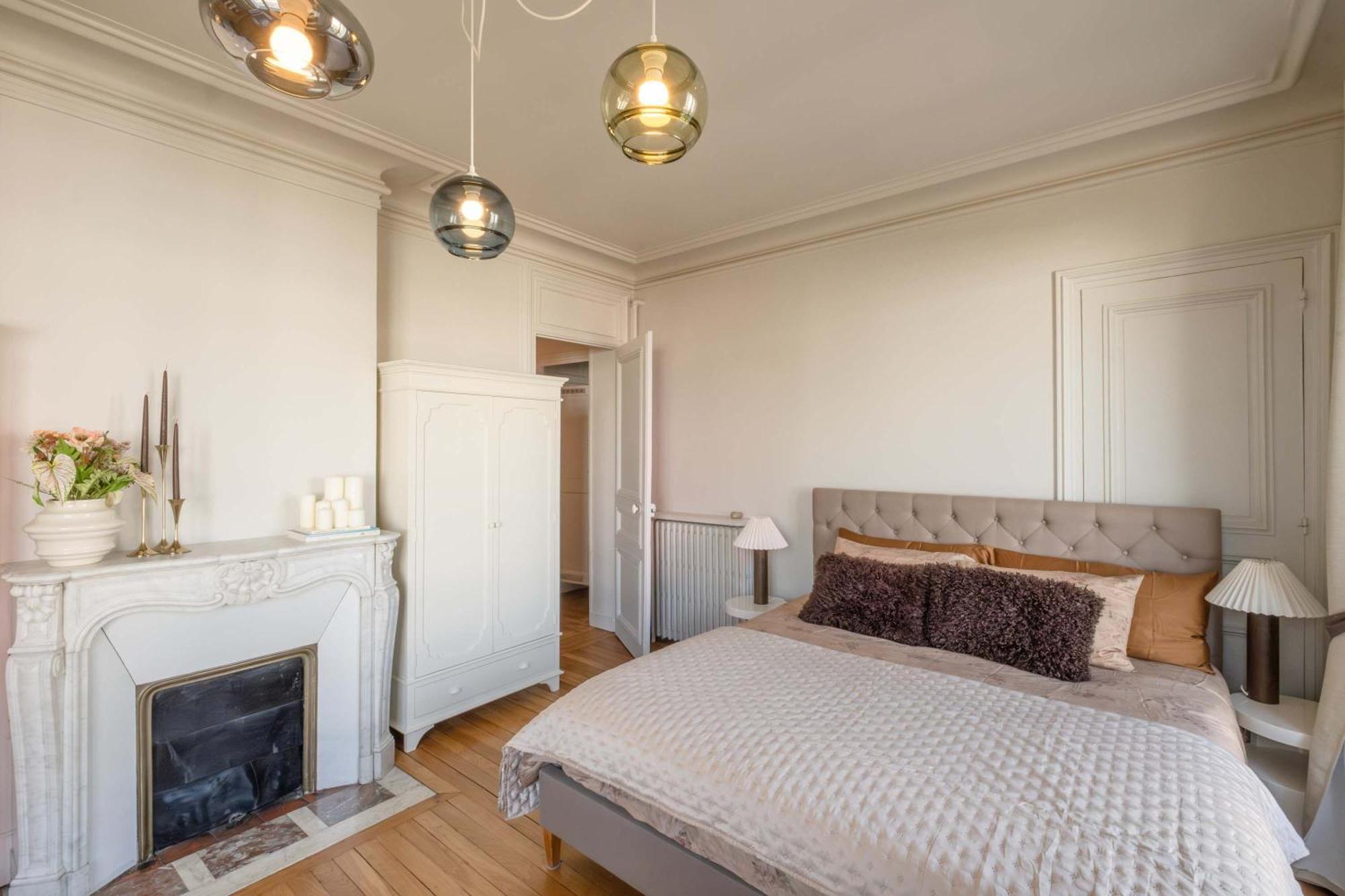 Luxury Flat Eiffel View 3br 7 Guests Apartment